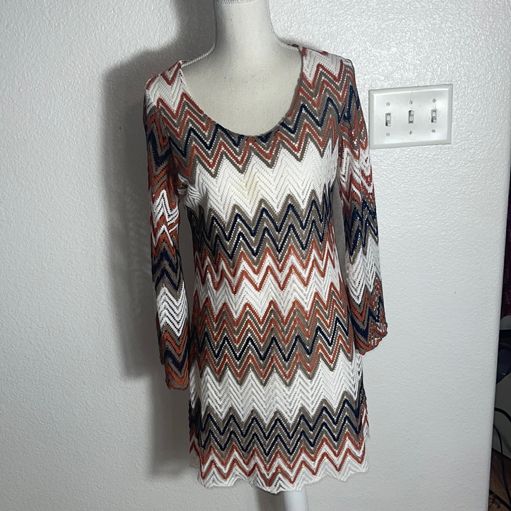 Merchant Chevron Pattern Knee Length Dress Sz M Merchant Chevron Pattern Knee Length Dress Sz M